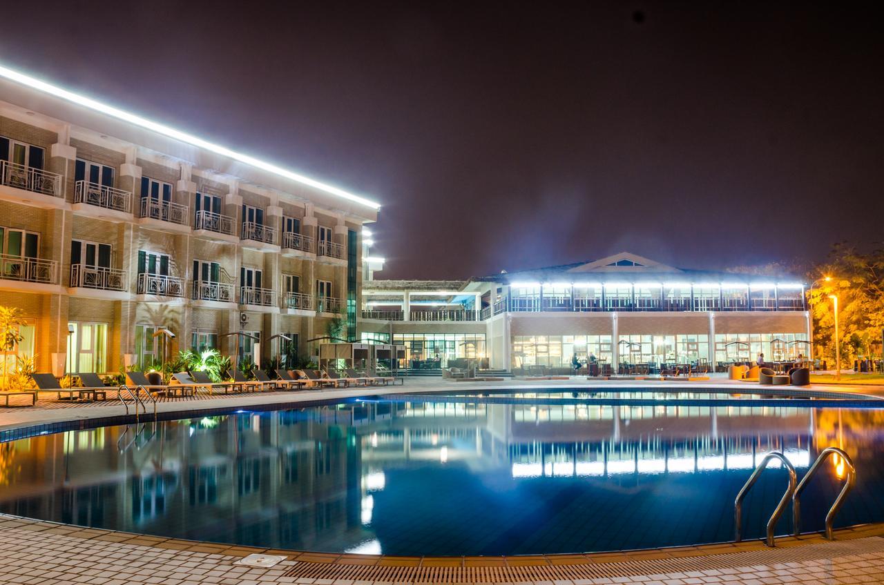 Pefaco Hotel Maya Maya Brazzaville Exterior photo